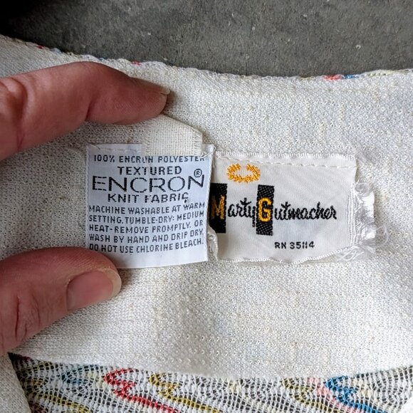 Vintage Marty Gutmacher White Blue Red Chevron Stripe Short Sleeve Knit Shirt - Picture 7 of 8